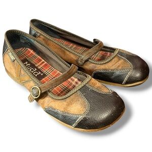 Mudd Croquet Brown and Tan Mary Jane Flats